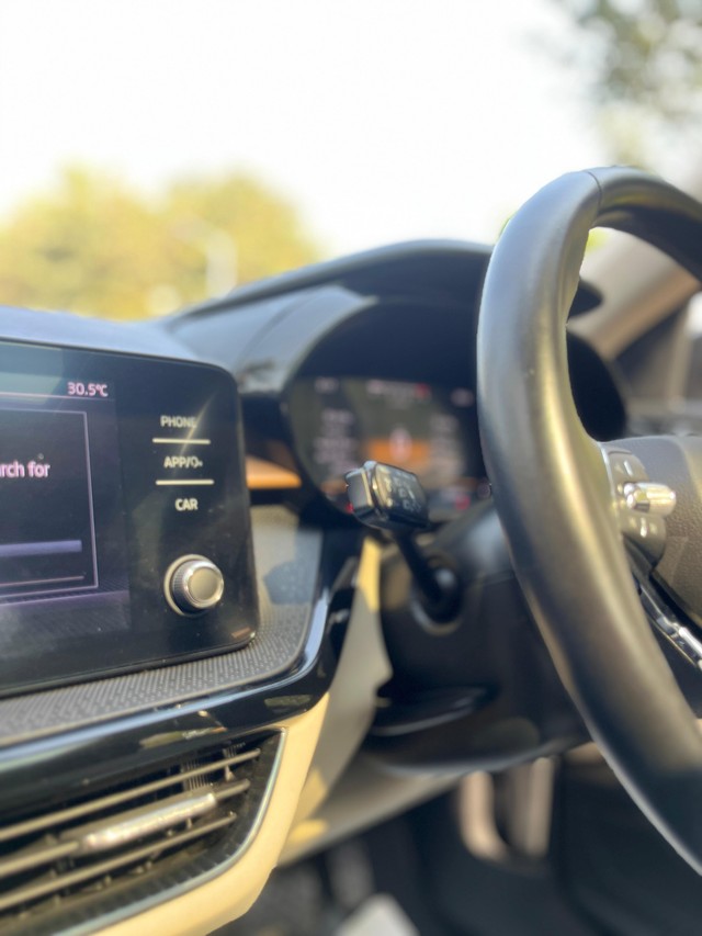 Second-hand 2024 Skoda Slavia 1.0 TSI Style AT for sale in Mumbai-28