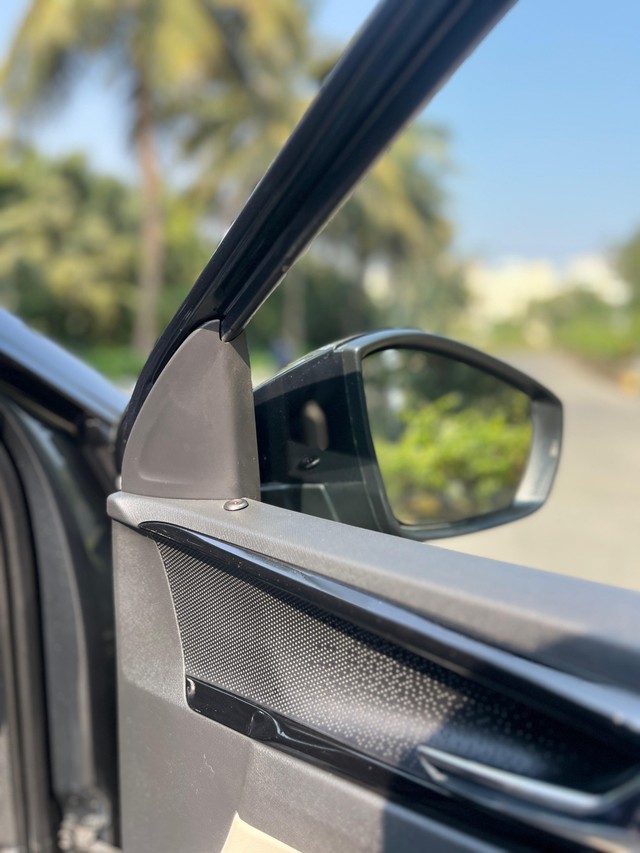 Second-hand 2024 Skoda Slavia 1.0 TSI Style AT for sale in Mumbai-14