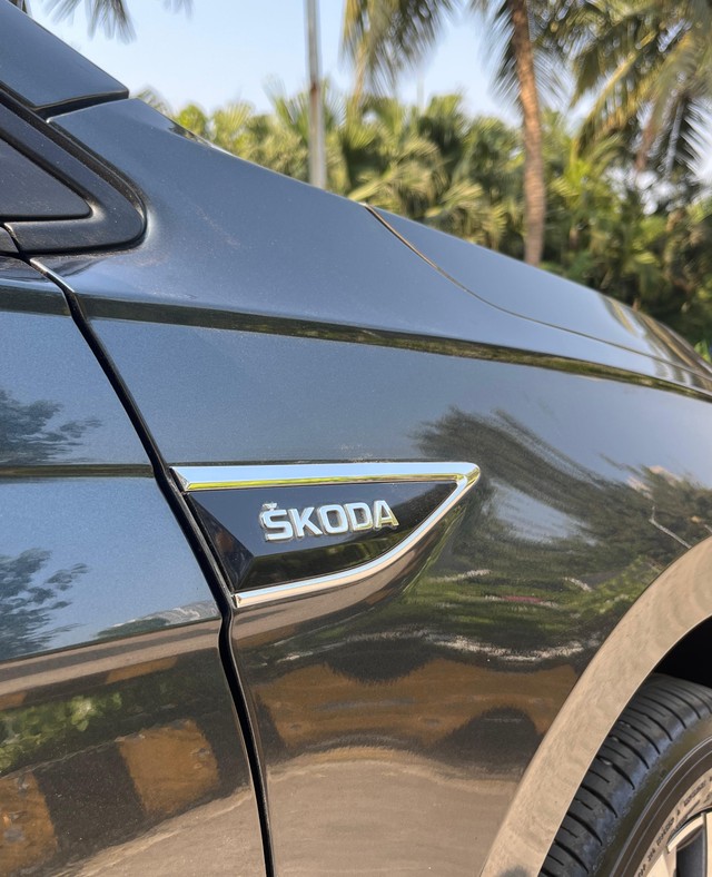 Second-hand 2024 Skoda Slavia 1.0 TSI Style AT for sale in Mumbai-44