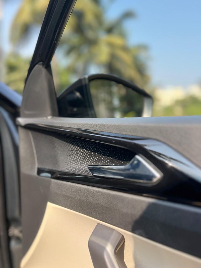 Second-hand 2024 Skoda Slavia 1.0 TSI Style AT for sale in Mumbai-13