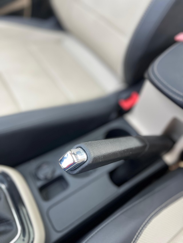 Second-hand 2024 Skoda Slavia 1.0 TSI Style AT for sale in Mumbai-17