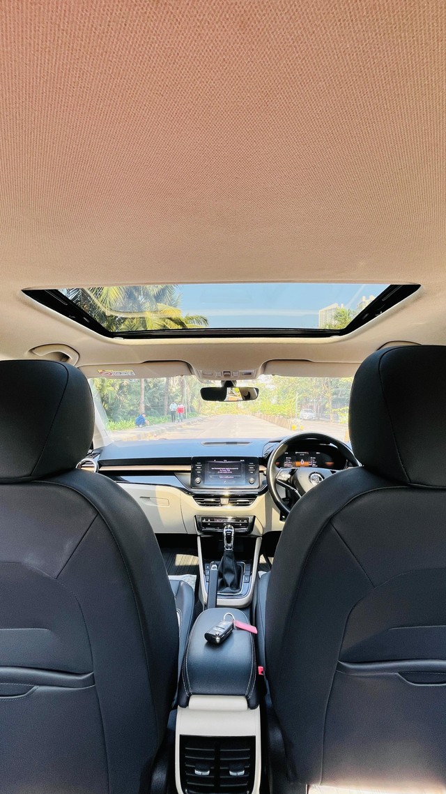 Second-hand 2024 Skoda Slavia 1.0 TSI Style AT for sale in Mumbai-39