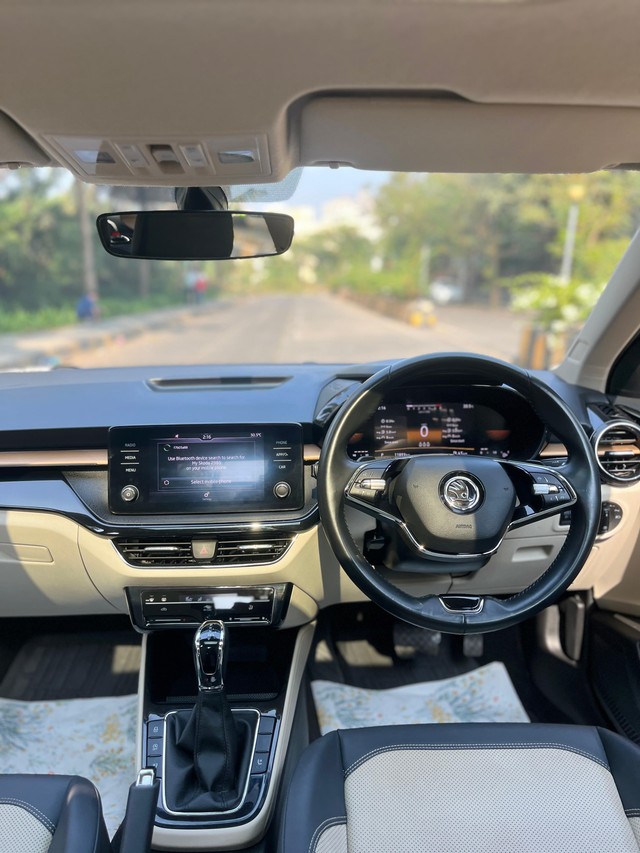 Second-hand 2024 Skoda Slavia 1.0 TSI Style AT for sale in Mumbai-25