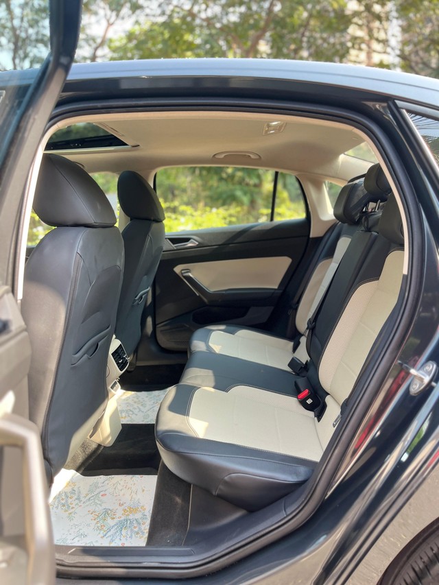 Second-hand 2024 Skoda Slavia 1.0 TSI Style AT for sale in Mumbai-31