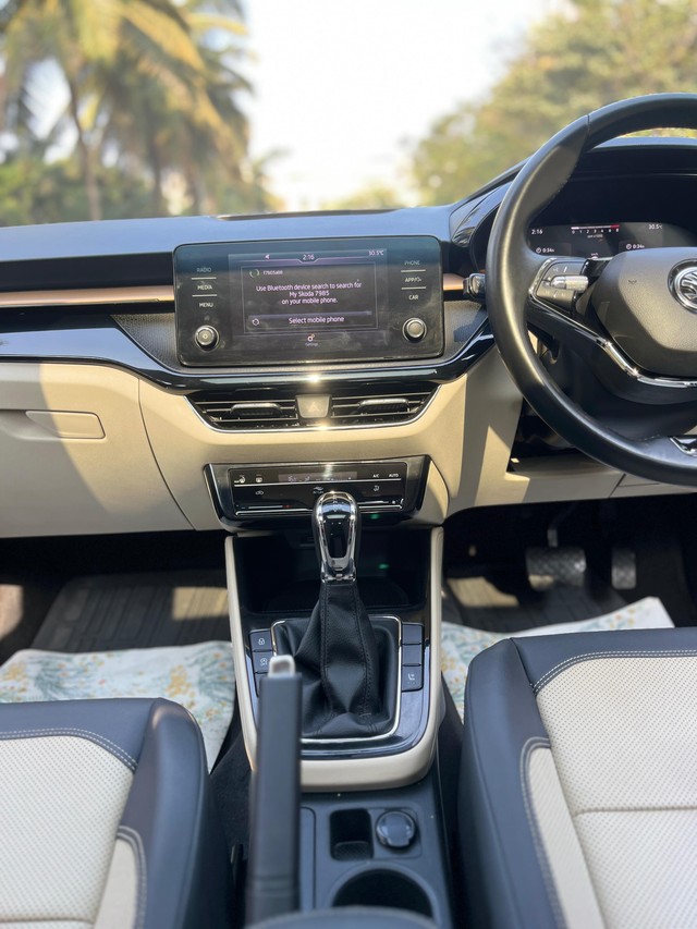 Second-hand 2024 Skoda Slavia 1.0 TSI Style AT for sale in Mumbai-23