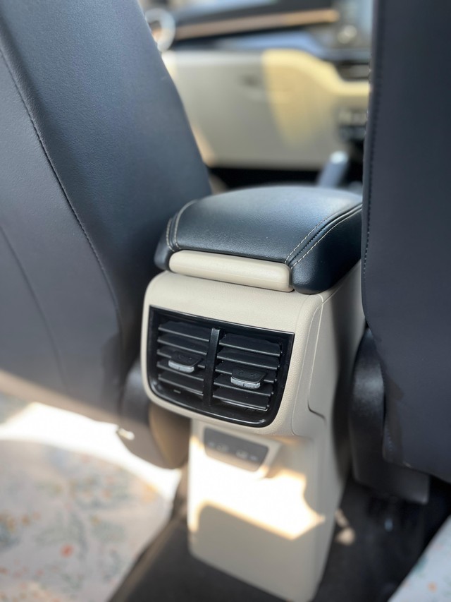 Second-hand 2024 Skoda Slavia 1.0 TSI Style AT for sale in Mumbai-26