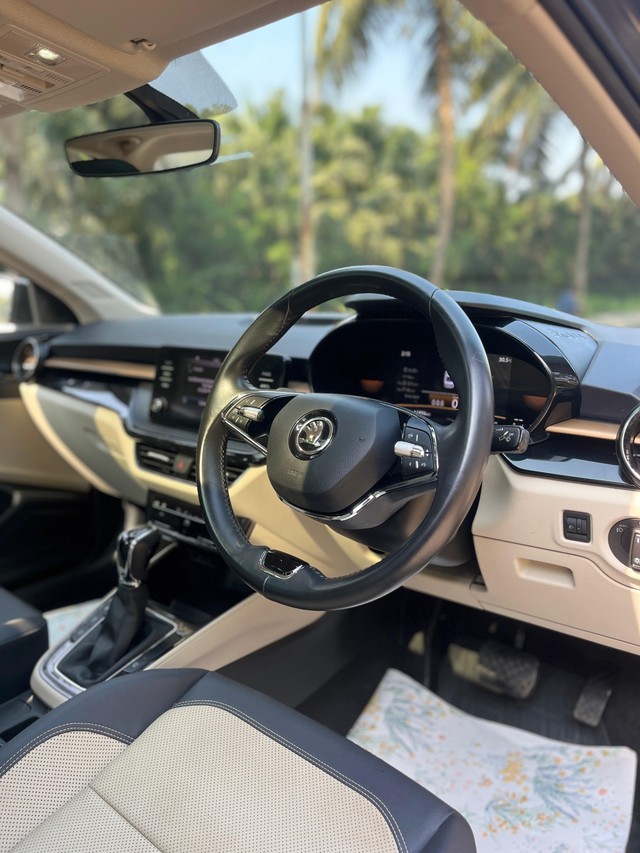 Second-hand 2024 Skoda Slavia 1.0 TSI Style AT for sale in Mumbai-43