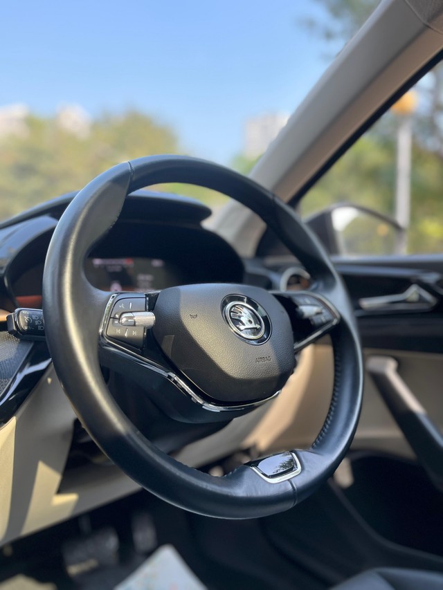Second-hand 2024 Skoda Slavia 1.0 TSI Style AT for sale in Mumbai-1