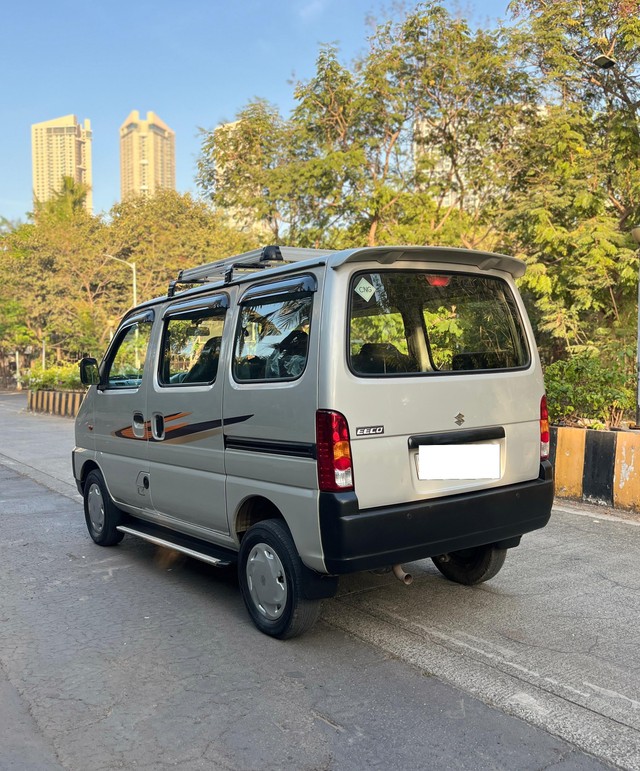 Second-hand 2022 Maruti Suzuki Eeco 5 Seater AC CNG BSVI for sale in Mumbai-16