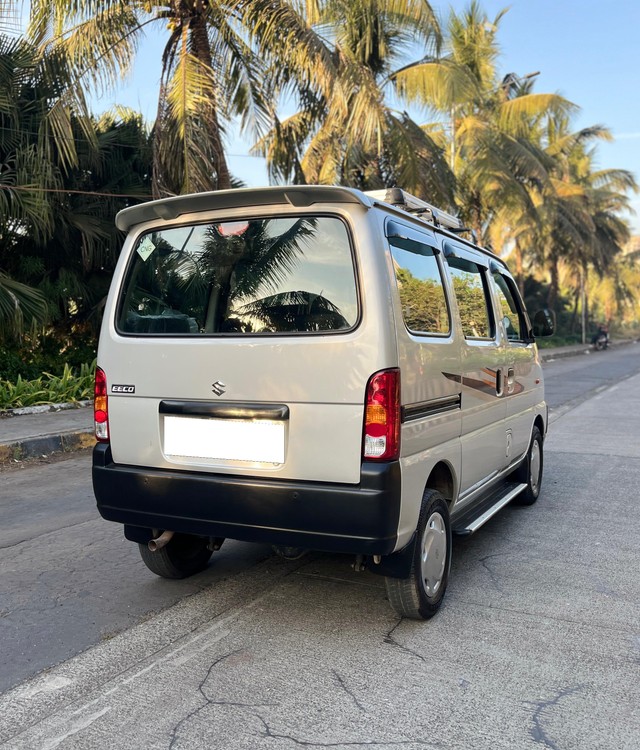Second-hand 2022 Maruti Suzuki Eeco 5 Seater AC CNG BSVI for sale in Mumbai-8