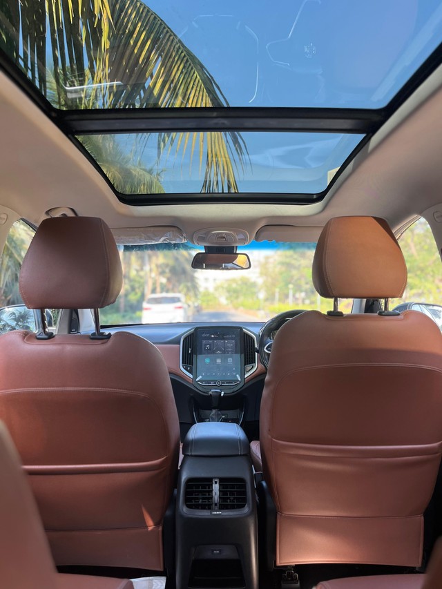 MG Hector Plus Sharp DCT Second-hand 2020 MG Hector Plus Sharp DCT for sale in Mumbai-20