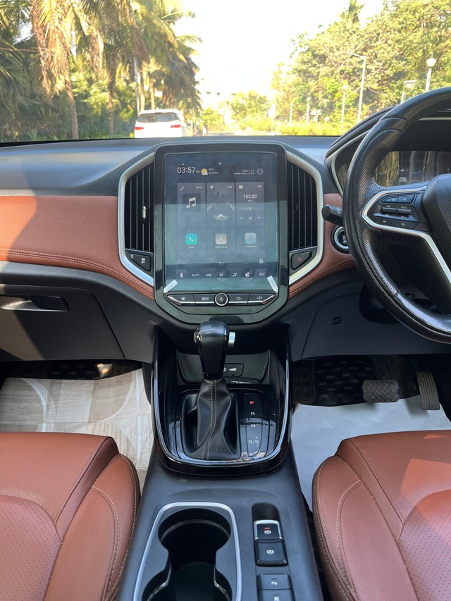 MG Hector Plus Sharp DCT Second-hand 2020 MG Hector Plus Sharp DCT for sale in Mumbai-41