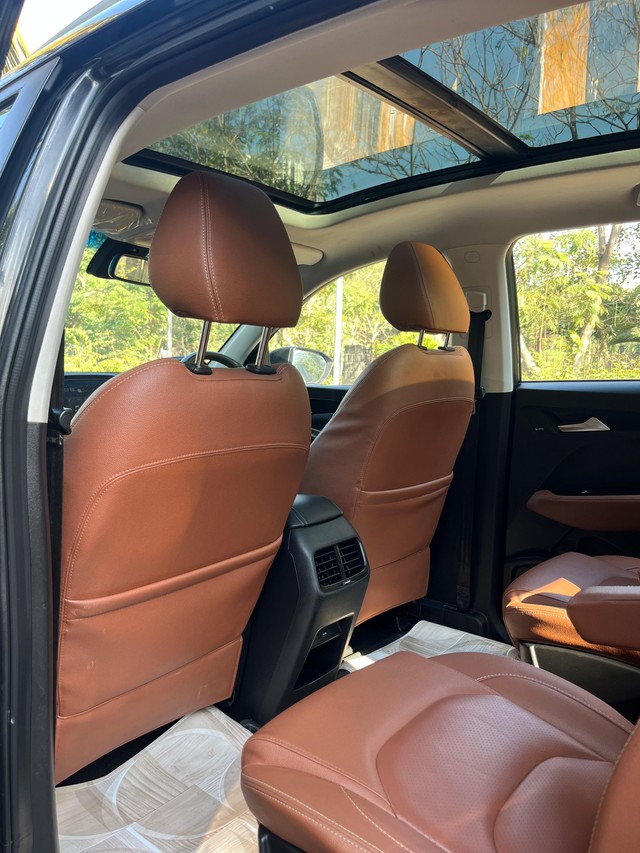 MG Hector Plus Sharp DCT Second-hand 2020 MG Hector Plus Sharp DCT for sale in Mumbai-47