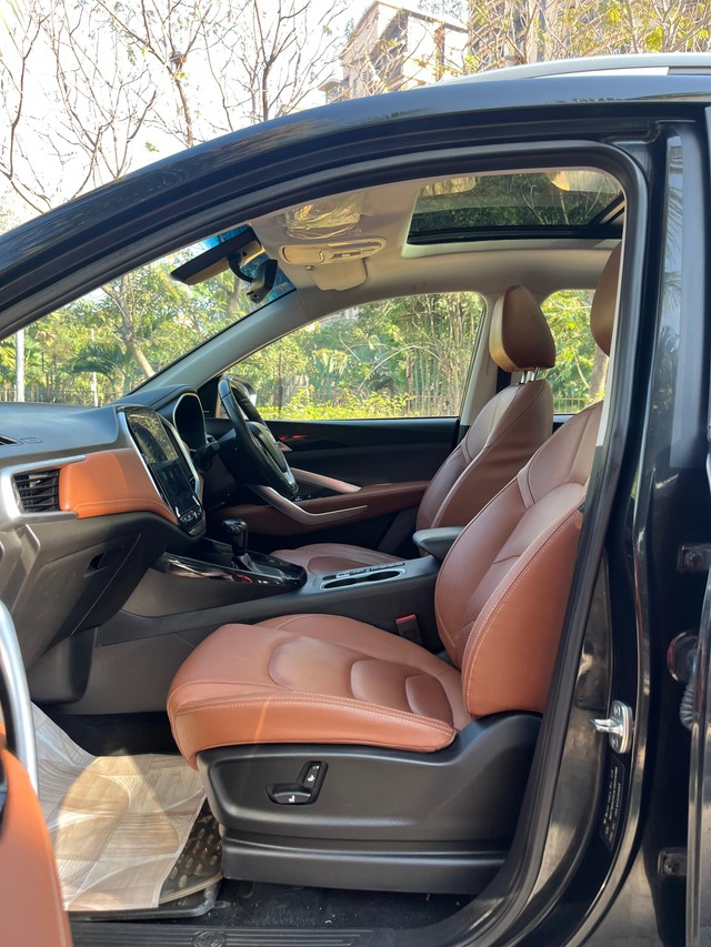 MG Hector Plus Sharp DCT Second-hand 2020 MG Hector Plus Sharp DCT for sale in Mumbai-26