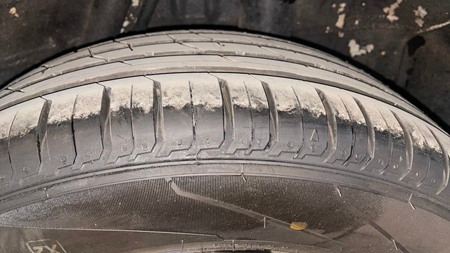 Second-hand 2022 Honda City 1.5 V MT Exclusive for sale in Chennai-32