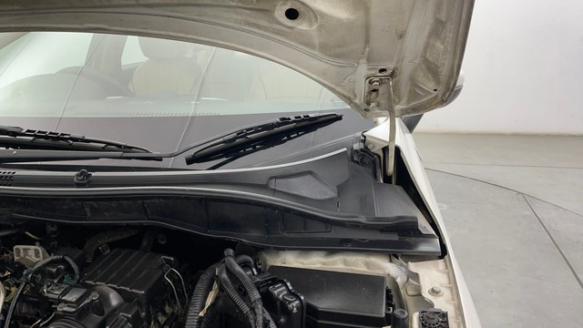 Second-hand 2022 Honda City 1.5 V MT Exclusive for sale in Chennai-34