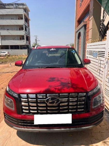Second-hand 2023 Hyundai Venue SX for sale in Anantapur