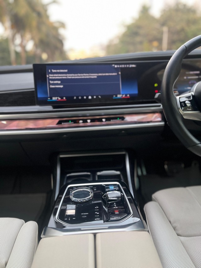 BMW i7 eDrive50 M Sport Second-hand 2024 BMW i7 eDrive50 M Sport for sale in Mumbai-57