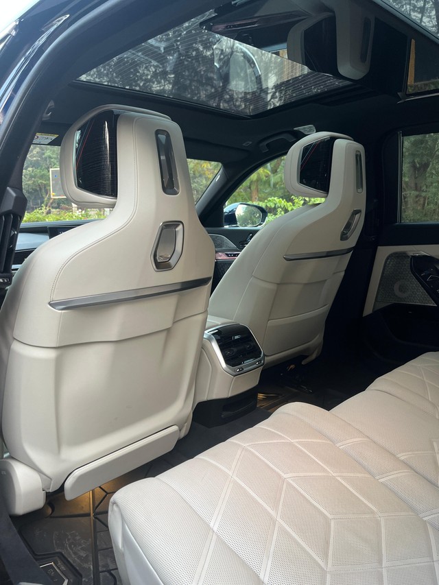 BMW i7 eDrive50 M Sport Second-hand 2024 BMW i7 eDrive50 M Sport for sale in Mumbai-56