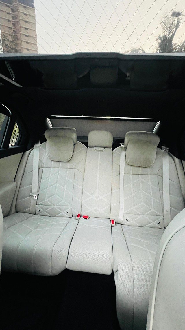 BMW i7 eDrive50 M Sport Second-hand 2024 BMW i7 eDrive50 M Sport for sale in Mumbai-34