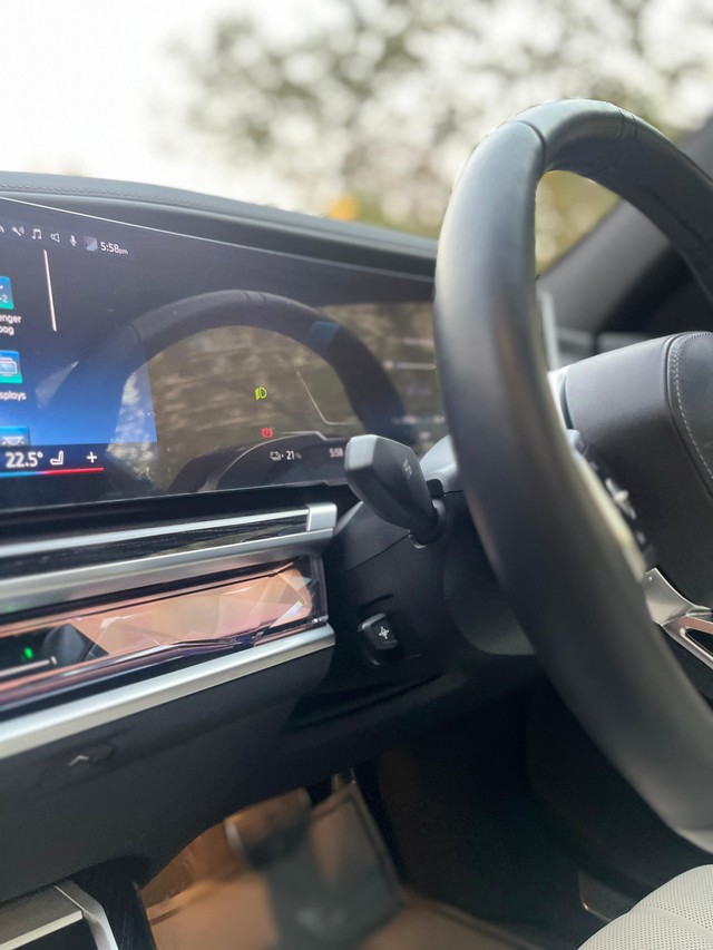 BMW i7 eDrive50 M Sport Second-hand 2024 BMW i7 eDrive50 M Sport for sale in Mumbai-16