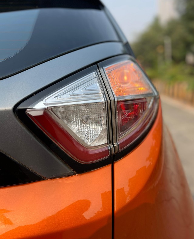 Second-hand 2019 Tata Nexon 1.2 Revotron XZA Plus for sale in Mumbai-7