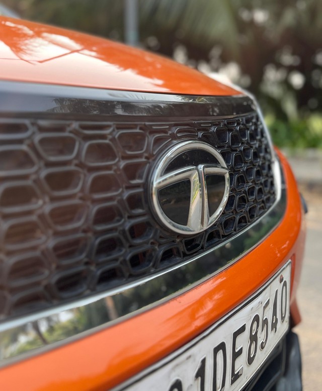Second-hand 2019 Tata Nexon 1.2 Revotron XZA Plus for sale in Mumbai-6