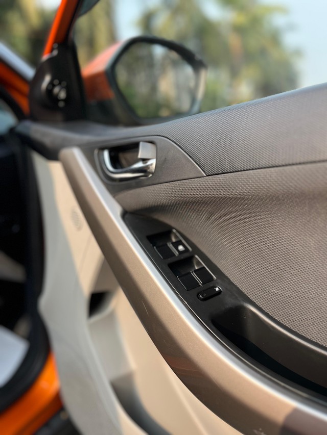 Second-hand 2019 Tata Nexon 1.2 Revotron XZA Plus for sale in Mumbai-43