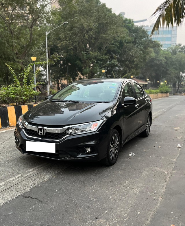 Second-hand 2017 Honda City i-VTEC CVT VX for sale in Mumbai-4