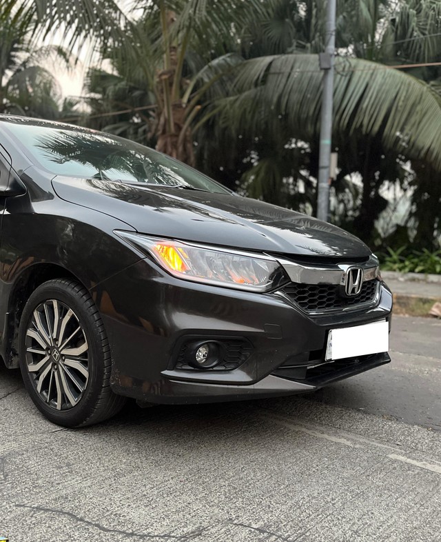 Second-hand 2017 Honda City i-VTEC CVT VX for sale in Mumbai-41