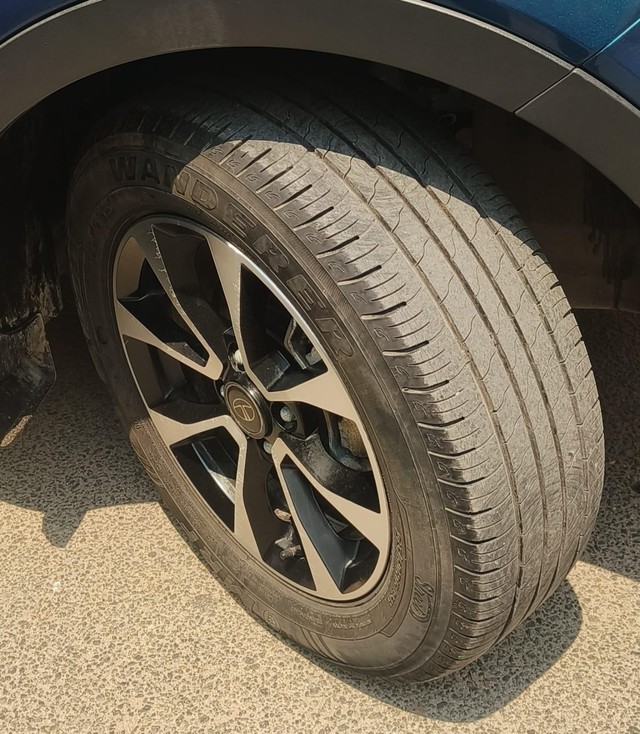 Second-hand 2021 Tata Nexon EV XZ Plus for sale in Bangalore-5