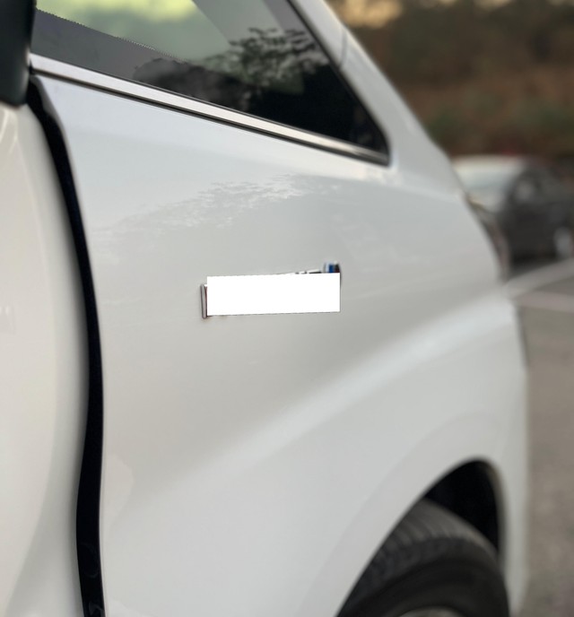 Second-hand 2023 Toyota Vellfire VIP Executive Lounge for sale in Mumbai-8