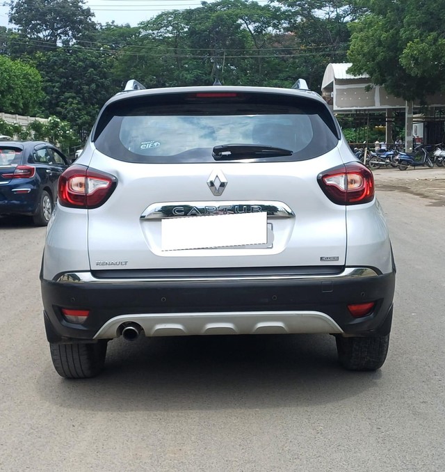 Second-hand 2017 Renault Captur 1.5 Diesel RXT for sale in Indore-2