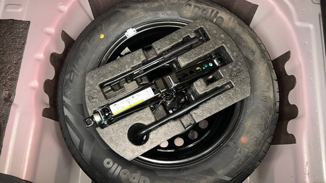 Second-hand 2022 Volkswagen Taigun 1.0 Highline for sale in Chennai-21