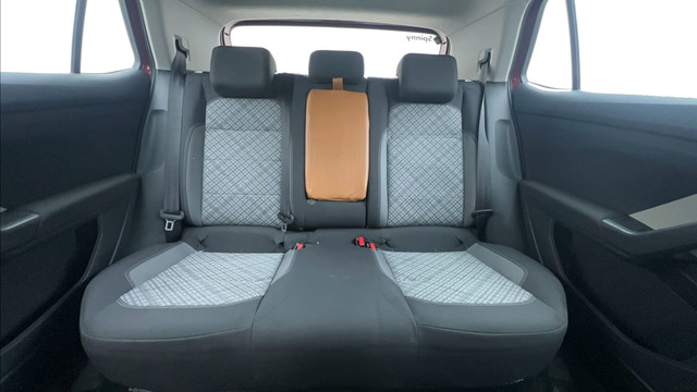 Second-hand 2022 Volkswagen Taigun 1.0 Highline for sale in Chennai-37