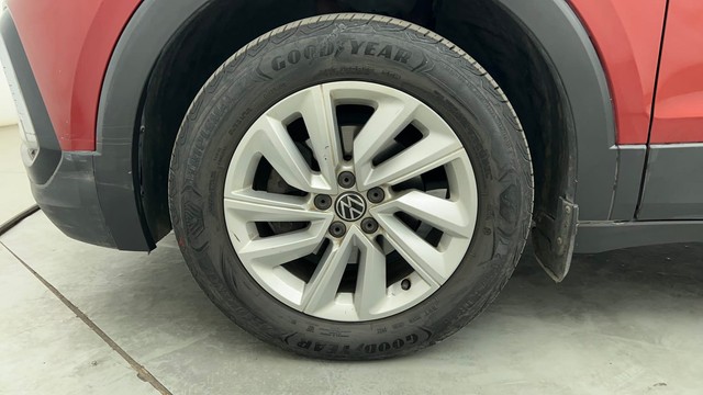 Second-hand 2022 Volkswagen Taigun 1.0 Highline for sale in Chennai-20