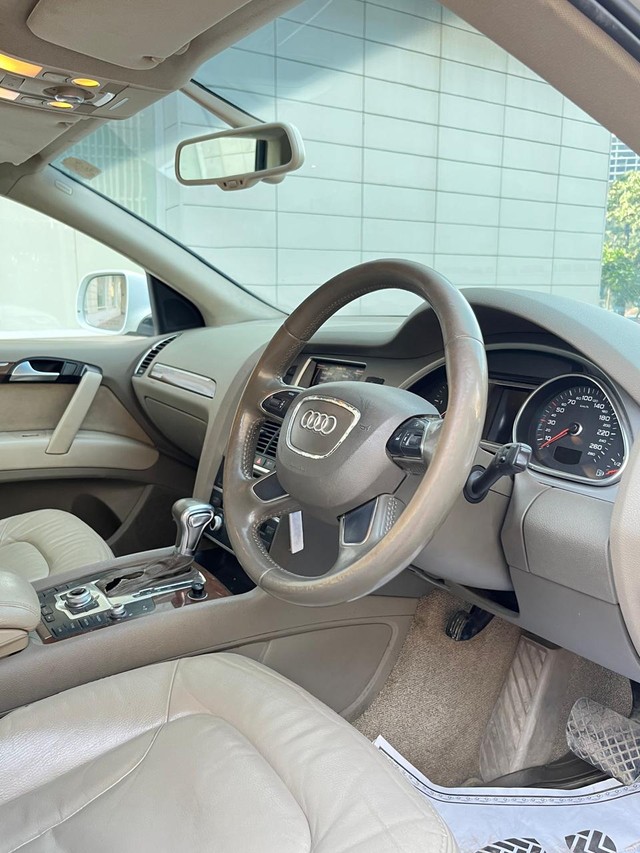 Audi Q7 3.0 TDI Quattro Premium Plus Second-hand 2013 Audi Q7 3.0 TDI Quattro Premium Plus for sale in Mumbai-13
