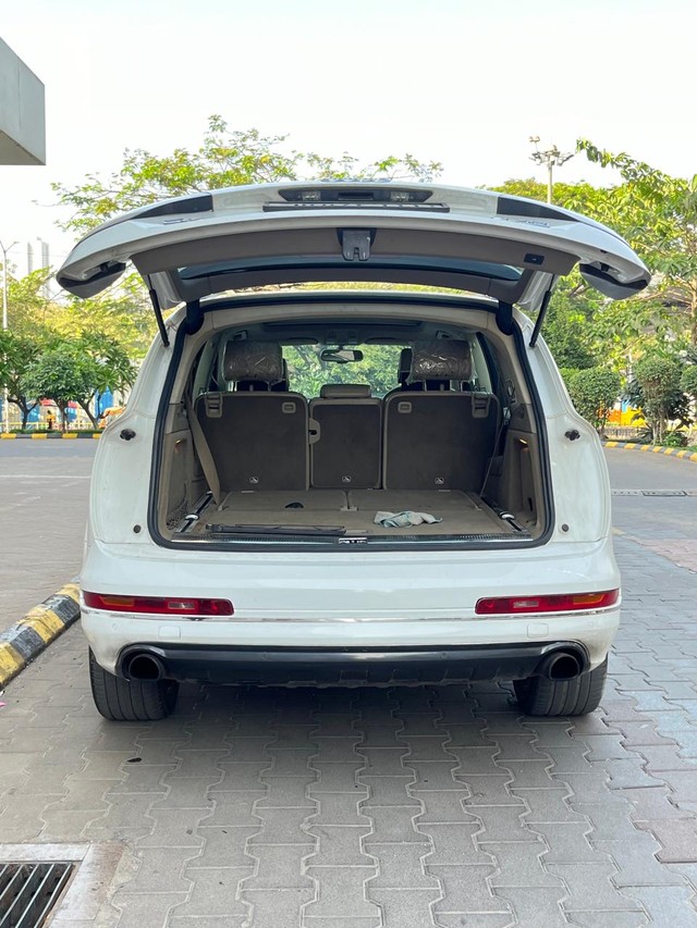 Audi Q7 3.0 TDI Quattro Premium Plus Second-hand 2013 Audi Q7 3.0 TDI Quattro Premium Plus for sale in Mumbai-1