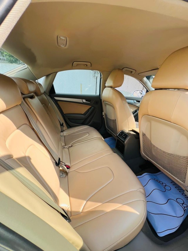 Second-hand 2011 Audi A4 2.0 TDI for sale in Vadodara-10