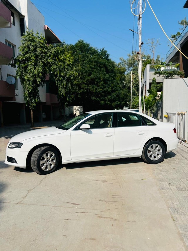 Second-hand 2011 Audi A4 2.0 TDI for sale in Vadodara-3