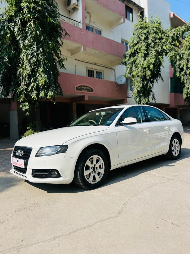 Second-hand 2011 Audi A4 2.0 TDI for sale in Vadodara-9
