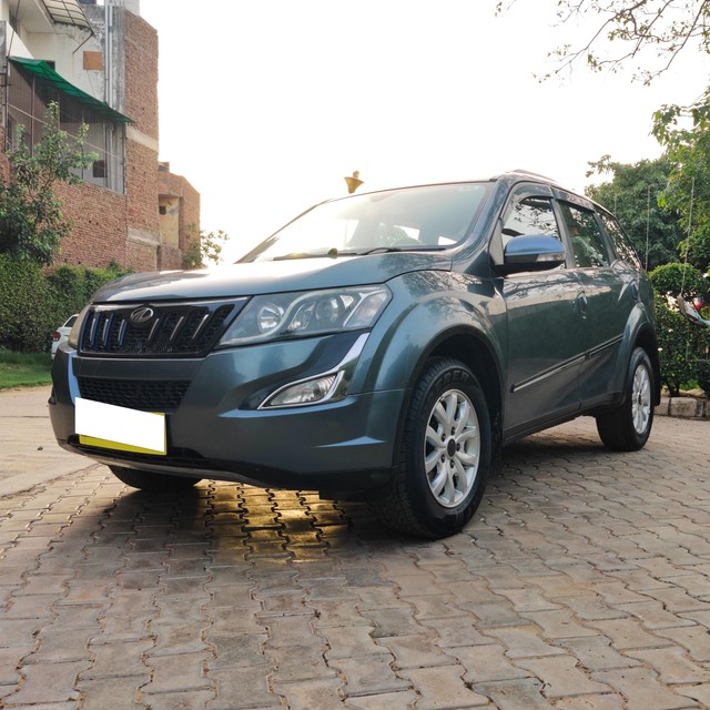 Second-hand 2018 Mahindra XUV500 W10 1.99 mHawk for sale in Gurgaon-5