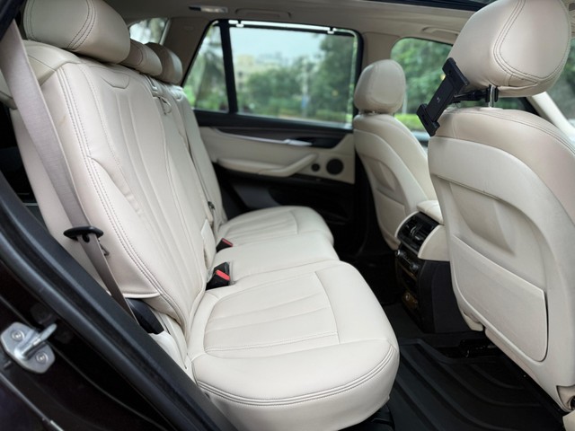 Second-hand 2017 BMW X5 xDrive 30d M Sport for sale in Mumbai-15