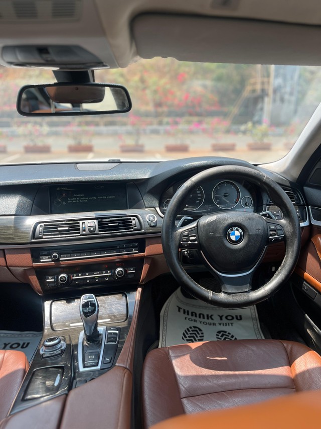 Second-hand 2013 BMW 5 Series 525d Luxury Line for sale in Mumbai-31