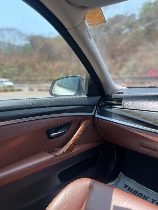 Second-hand 2013 BMW 5 Series 525d Luxury Line for sale in Mumbai-27