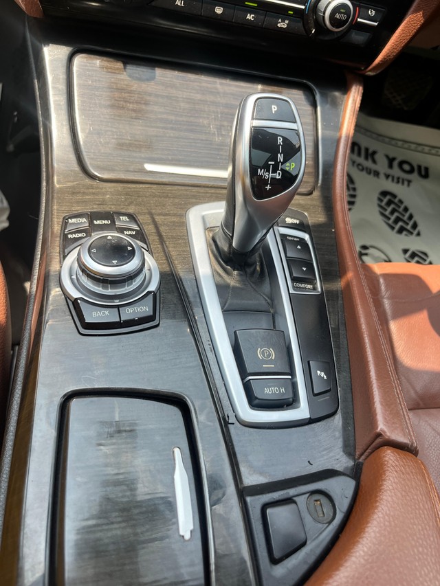 Second-hand 2013 BMW 5 Series 525d Luxury Line for sale in Mumbai-17