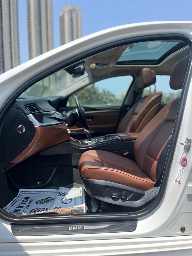Second-hand 2013 BMW 5 Series 525d Luxury Line for sale in Mumbai-28