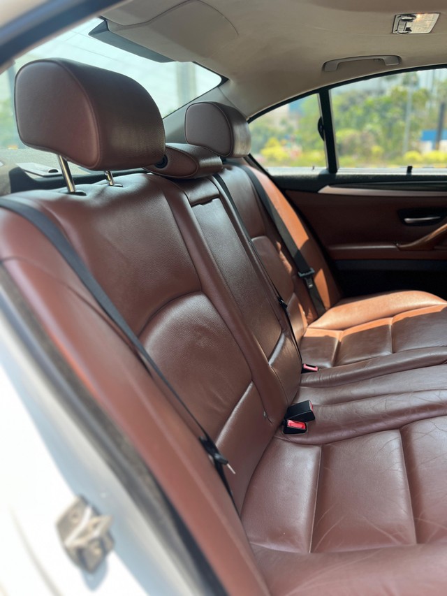 Second-hand 2013 BMW 5 Series 525d Luxury Line for sale in Mumbai-11