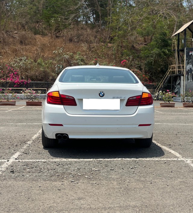 Second-hand 2013 BMW 5 Series 525d Luxury Line for sale in Mumbai-35