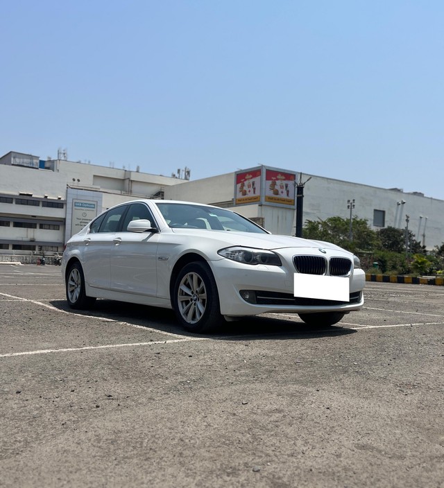 Second-hand 2013 BMW 5 Series 525d Luxury Line for sale in Mumbai-12